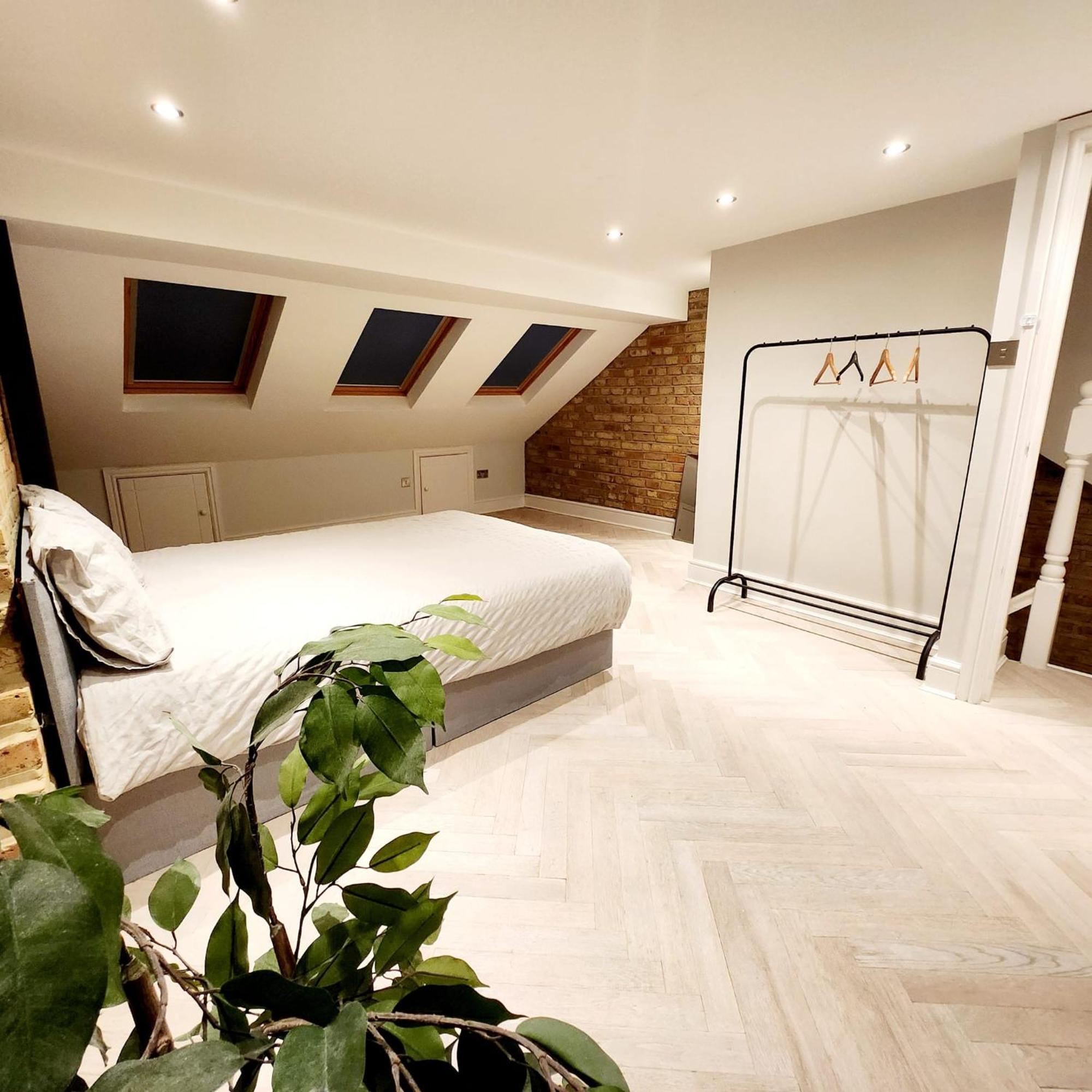 לונדון Contemporary 3 Bed House With Spacious Garden Close To Stratford & Canary Wharf חדר תמונה