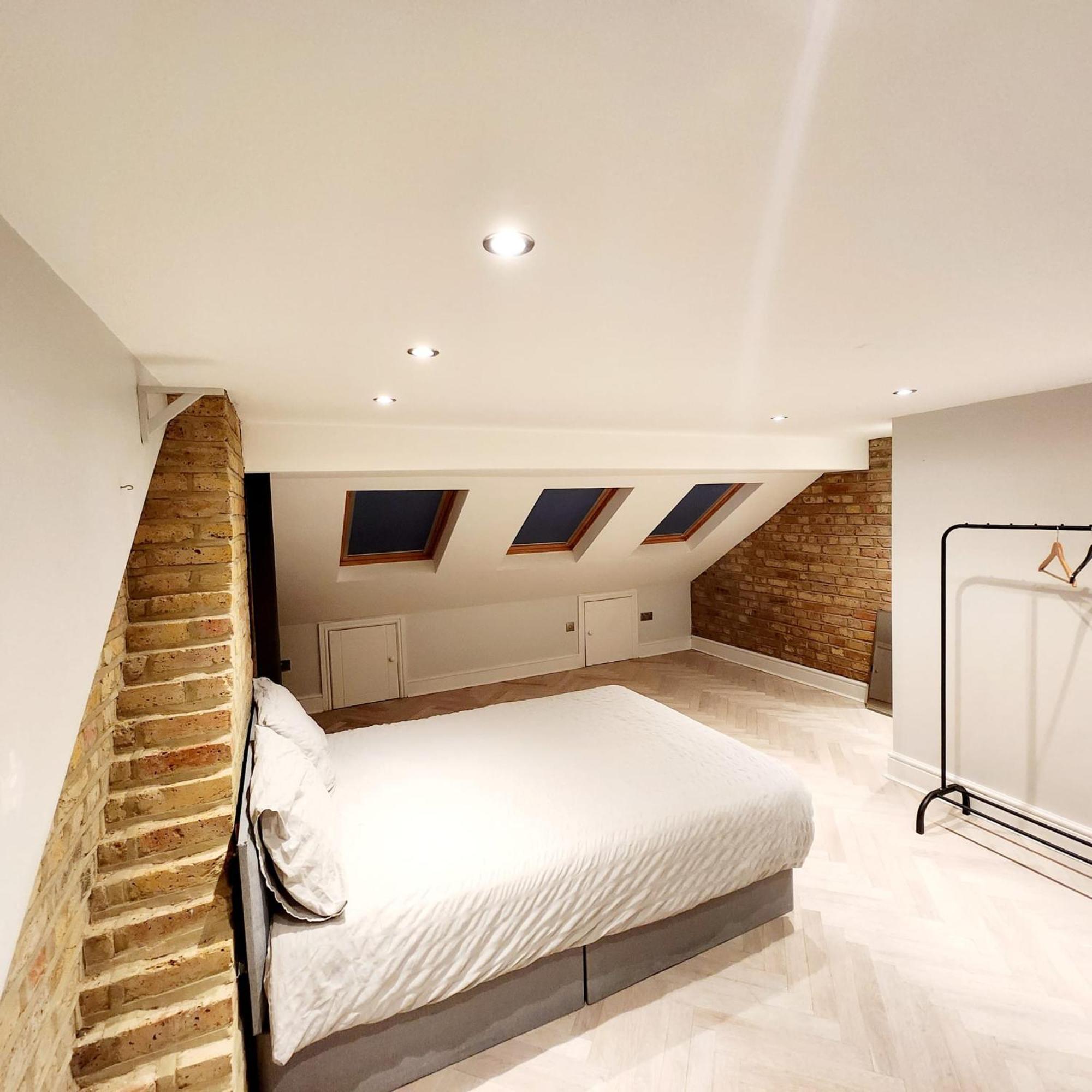 לונדון Contemporary 3 Bed House With Spacious Garden Close To Stratford & Canary Wharf חדר תמונה